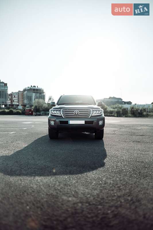 Внедорожник / Кроссовер Toyota Land Cruiser 2008 в Ужгороде
