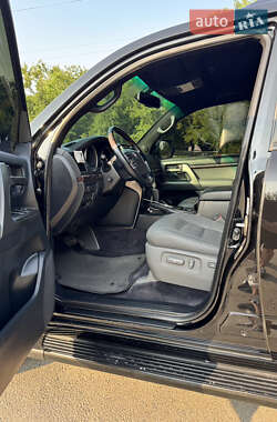 Внедорожник / Кроссовер Toyota Land Cruiser 2008 в 