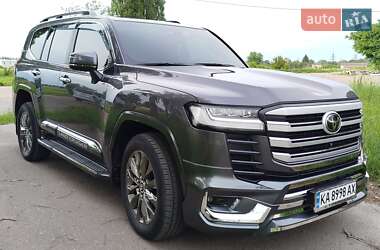 Внедорожник / Кроссовер Toyota Land Cruiser 2022 в Бахмаче