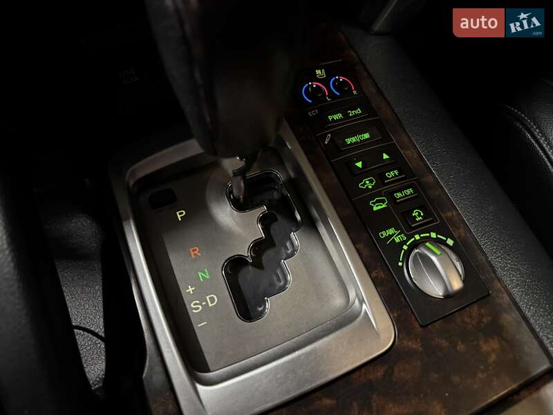 Внедорожник / Кроссовер Toyota Land Cruiser 2012 в Киеве