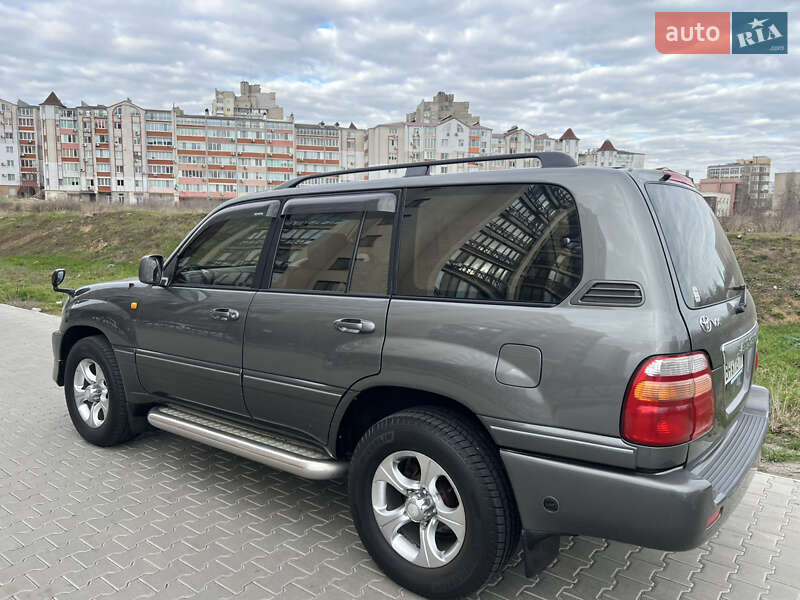 Внедорожник / Кроссовер Toyota Land Cruiser 1999 в Черноморске