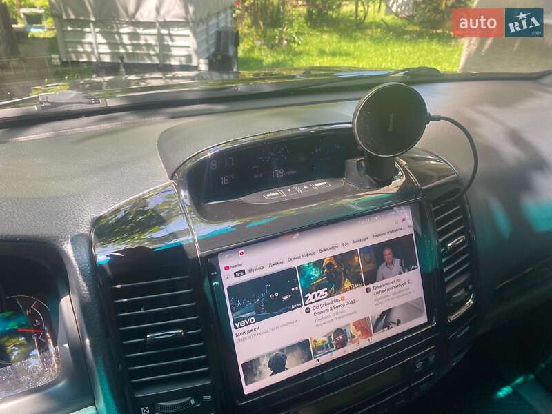 Внедорожник / Кроссовер Toyota Land Cruiser 2008 в Ужгороде