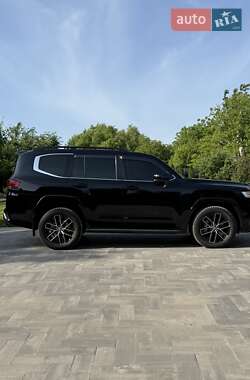 Внедорожник / Кроссовер Toyota Land Cruiser 2022 в Хмельницком
