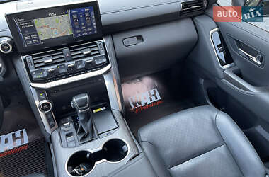 Внедорожник / Кроссовер Toyota Land Cruiser 2023 в 