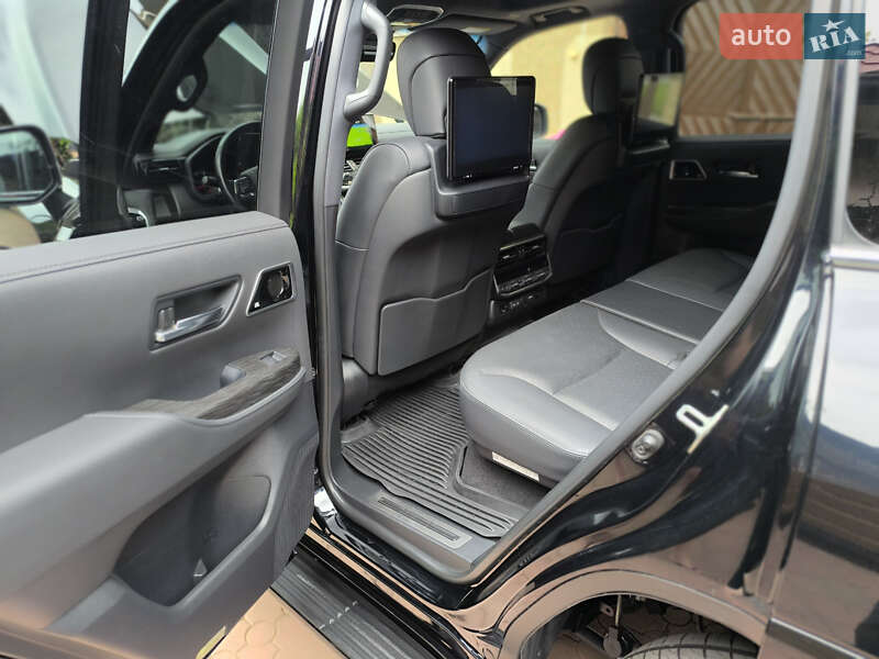 Внедорожник / Кроссовер Toyota Land Cruiser 2022 в Киеве