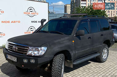 Внедорожник / Кроссовер Toyota Land Cruiser 2006 в Ровно