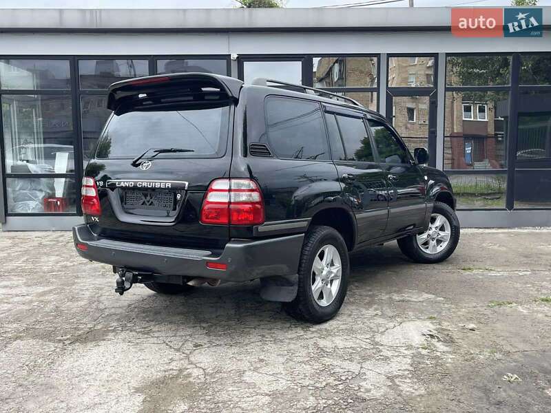 Внедорожник / Кроссовер Toyota Land Cruiser 2002 в Киеве