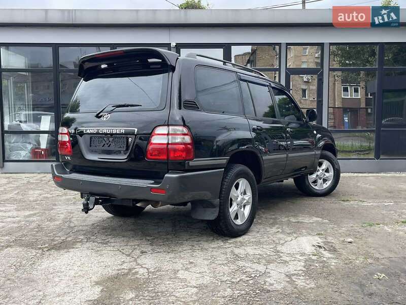 Внедорожник / Кроссовер Toyota Land Cruiser 2002 в Киеве