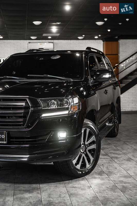Toyota Land Cruiser 2018