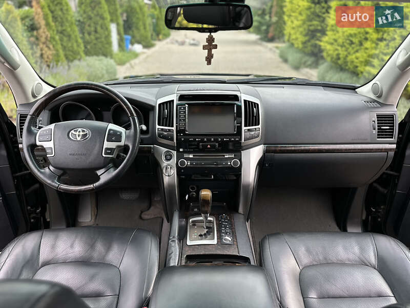 Внедорожник / Кроссовер Toyota Land Cruiser 2013 в Одессе