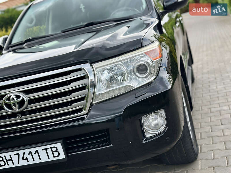 Внедорожник / Кроссовер Toyota Land Cruiser 2013 в Одессе