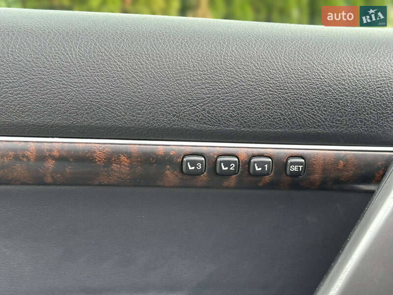 Внедорожник / Кроссовер Toyota Land Cruiser 2013 в Одессе