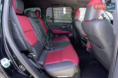 Внедорожник / Кроссовер Toyota Land Cruiser 2023 в 