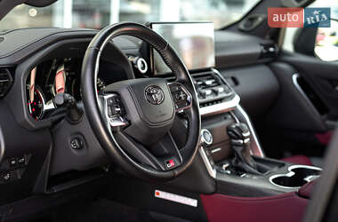 Внедорожник / Кроссовер Toyota Land Cruiser 2023 в 