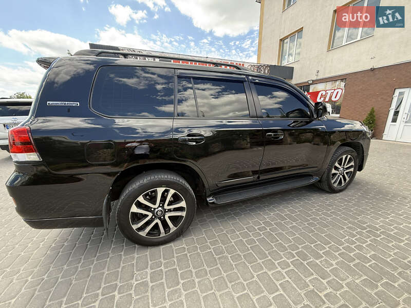 Внедорожник / Кроссовер Toyota Land Cruiser 2008 в Каменец-Подольском