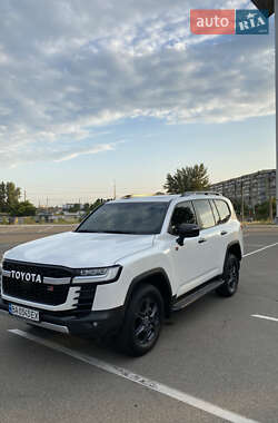 Внедорожник / Кроссовер Toyota Land Cruiser 2022 в 