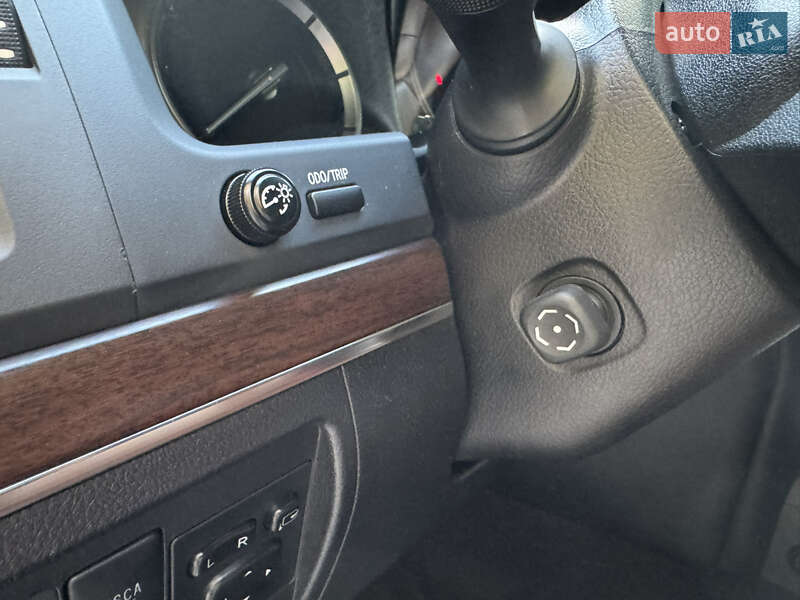 Внедорожник / Кроссовер Toyota Land Cruiser 2017 в Киеве фото 36 Внедорожник / Кроссовер Toyota Land Cruiser 2017 в Киеве