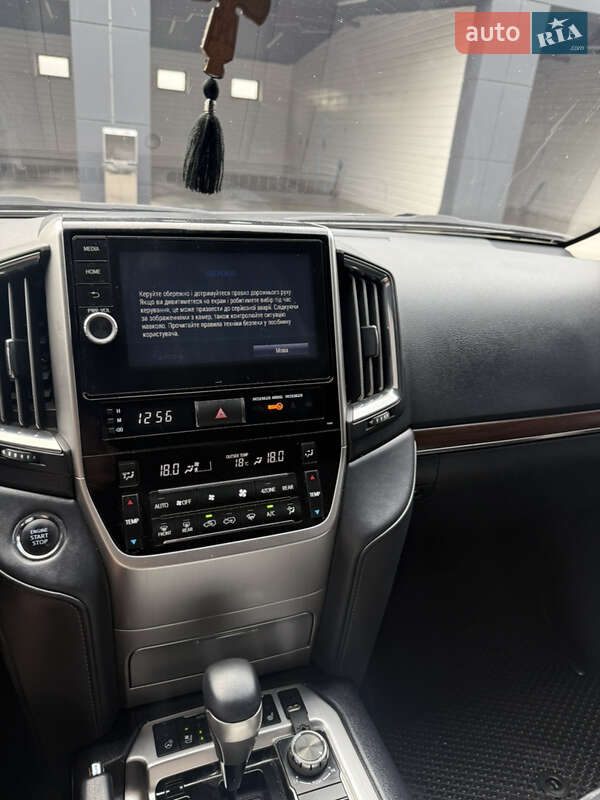 Позашляховик / Кросовер Toyota Land Cruiser 2020 в Тернополі
