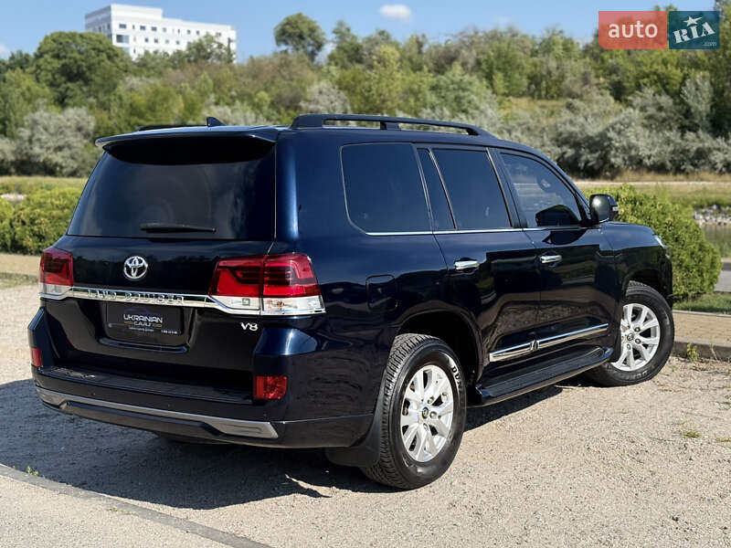 Внедорожник / Кроссовер Toyota Land Cruiser 2016 в Днепре