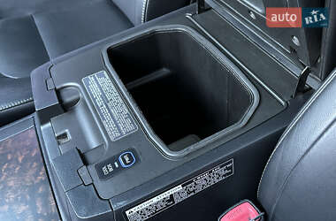 Внедорожник / Кроссовер Toyota Land Cruiser 2013 в Боярке
