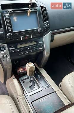 Позашляховик / Кросовер Toyota Land Cruiser 2008 в 
