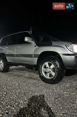 Внедорожник / Кроссовер Toyota Land Cruiser 2005 в Ужгороде