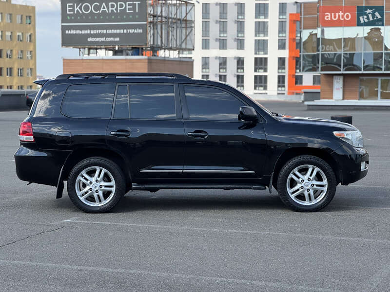 Внедорожник / Кроссовер Toyota Land Cruiser 2008 в Киеве фото 4 Внедорожник / Кроссовер Toyota Land Cruiser 2008 в Киеве