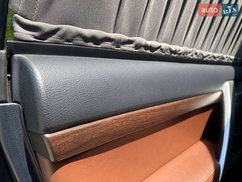 Внедорожник / Кроссовер Toyota Land Cruiser 2020 в Житомире