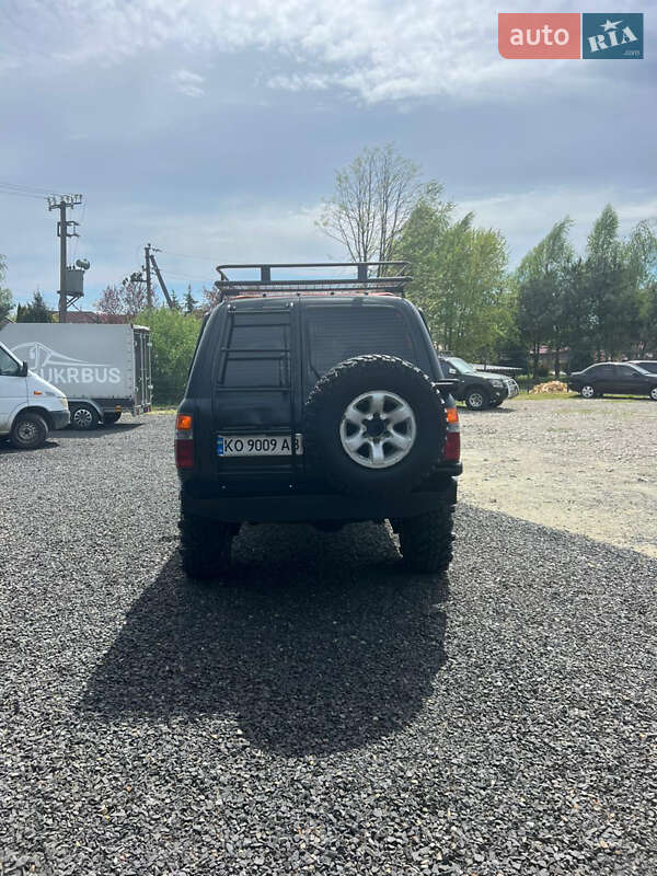 Внедорожник / Кроссовер Toyota Land Cruiser 1996 в Хусте