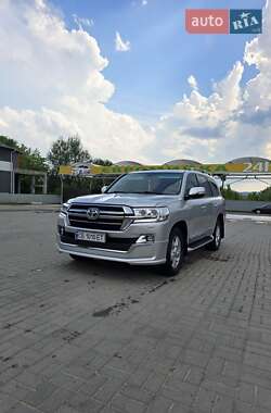 Внедорожник / Кроссовер Toyota Land Cruiser 2008 в Сторожинце