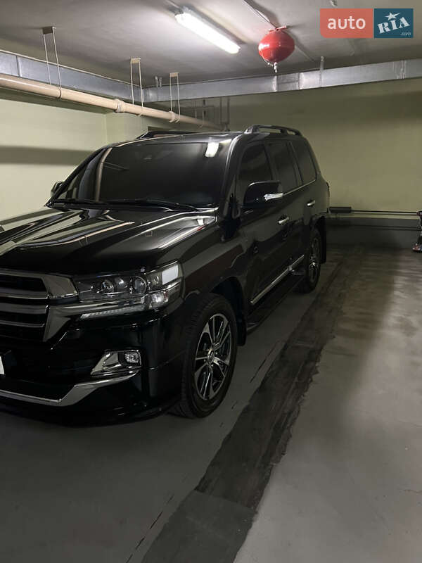 Внедорожник / Кроссовер Toyota Land Cruiser 2020 в Днепре