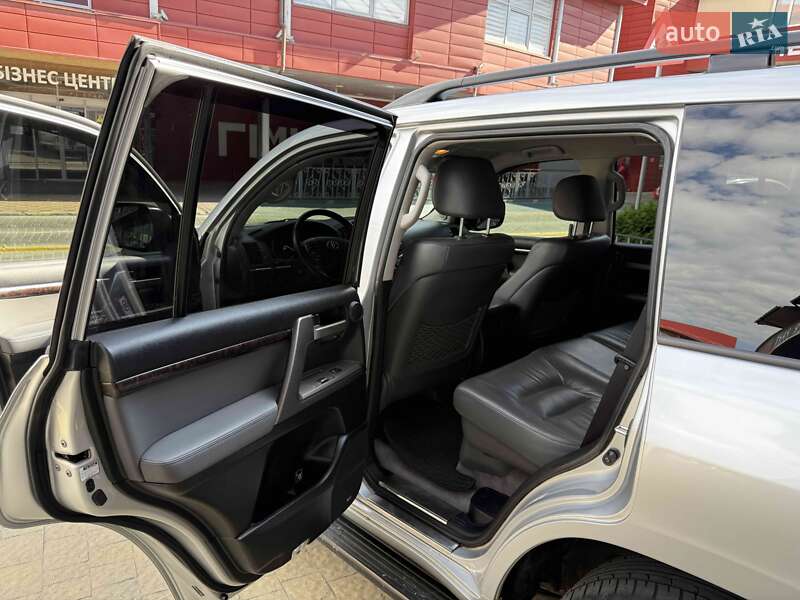 Внедорожник / Кроссовер Toyota Land Cruiser 2011 в Львове