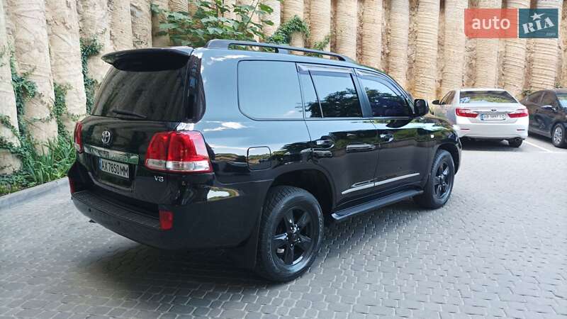 Toyota Land Cruiser 2008