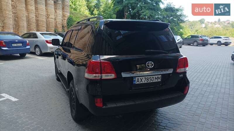 Позашляховик / Кросовер Toyota Land Cruiser 2008 в Вінниці