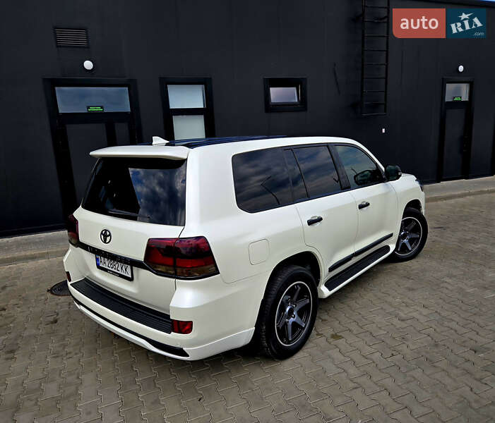 Позашляховик / Кросовер Toyota Land Cruiser 2016 в Києві