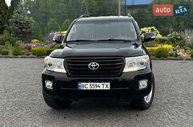 Внедорожник / Кроссовер Toyota Land Cruiser 2011 в Жовкве