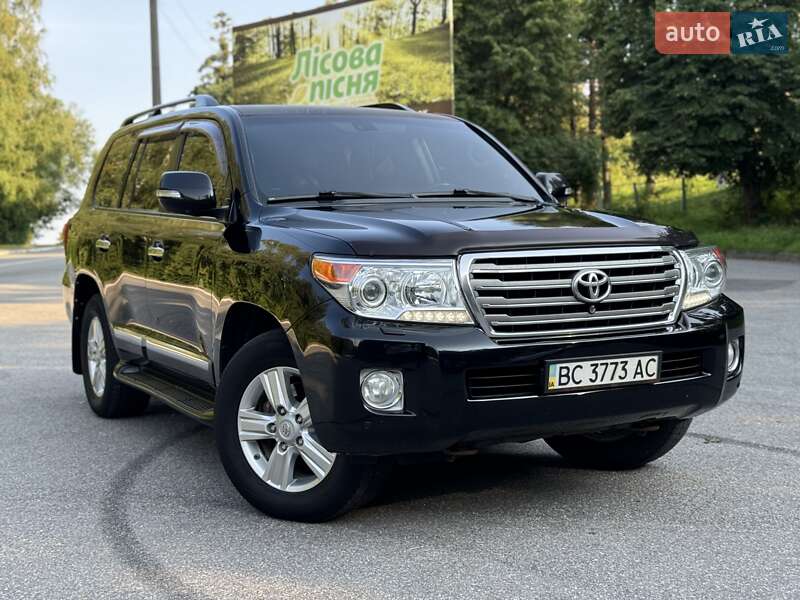 Позашляховик / Кросовер Toyota Land Cruiser 2014 в Трускавці фото 4 Позашляховик / Кросовер Toyota Land Cruiser 2014 в Трускавці