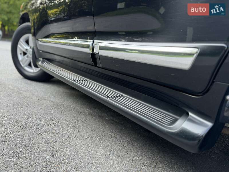 Позашляховик / Кросовер Toyota Land Cruiser 2014 в Трускавці фото 32 Позашляховик / Кросовер Toyota Land Cruiser 2014 в Трускавці