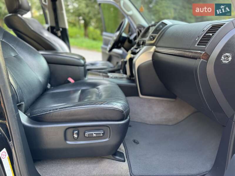 Позашляховик / Кросовер Toyota Land Cruiser 2014 в Трускавці фото 51 Позашляховик / Кросовер Toyota Land Cruiser 2014 в Трускавці