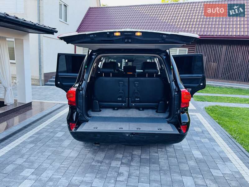 Внедорожник / Кроссовер Toyota Land Cruiser 2012 в Нижней Апше фото 31 Внедорожник / Кроссовер Toyota Land Cruiser 2012 в Нижней Апше