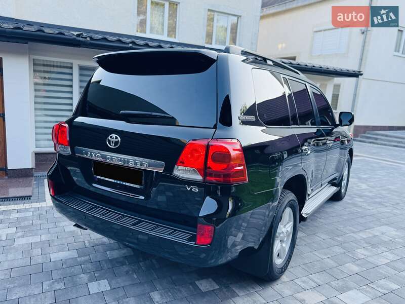 Внедорожник / Кроссовер Toyota Land Cruiser 2012 в Нижней Апше фото 40 Внедорожник / Кроссовер Toyota Land Cruiser 2012 в Нижней Апше