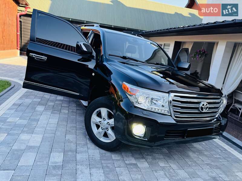 Внедорожник / Кроссовер Toyota Land Cruiser 2012 в Нижней Апше фото 70 Внедорожник / Кроссовер Toyota Land Cruiser 2012 в Нижней Апше