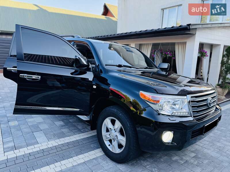 Внедорожник / Кроссовер Toyota Land Cruiser 2012 в Нижней Апше фото 112 Внедорожник / Кроссовер Toyota Land Cruiser 2012 в Нижней Апше