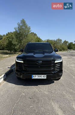 Позашляховик / Кросовер Toyota Land Cruiser 2022 в Дніпрі