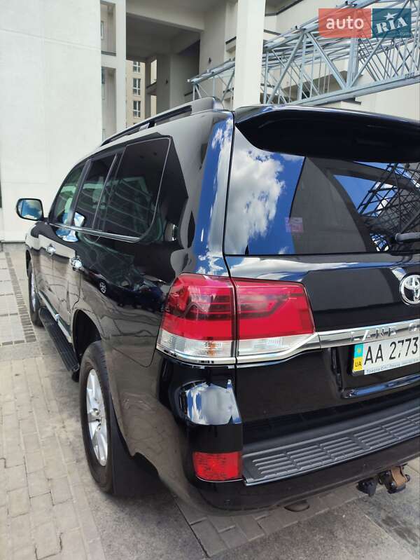 Позашляховик / Кросовер Toyota Land Cruiser 2016 в Києві фото 4 Позашляховик / Кросовер Toyota Land Cruiser 2016 в Києві