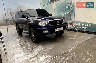 Внедорожник / Кроссовер Toyota Land Cruiser 2000 в Рахове