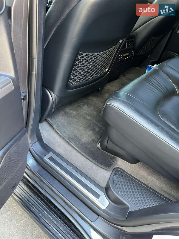 Внедорожник / Кроссовер Toyota Land Cruiser 2011 в Киеве фото 37 Внедорожник / Кроссовер Toyota Land Cruiser 2011 в Киеве