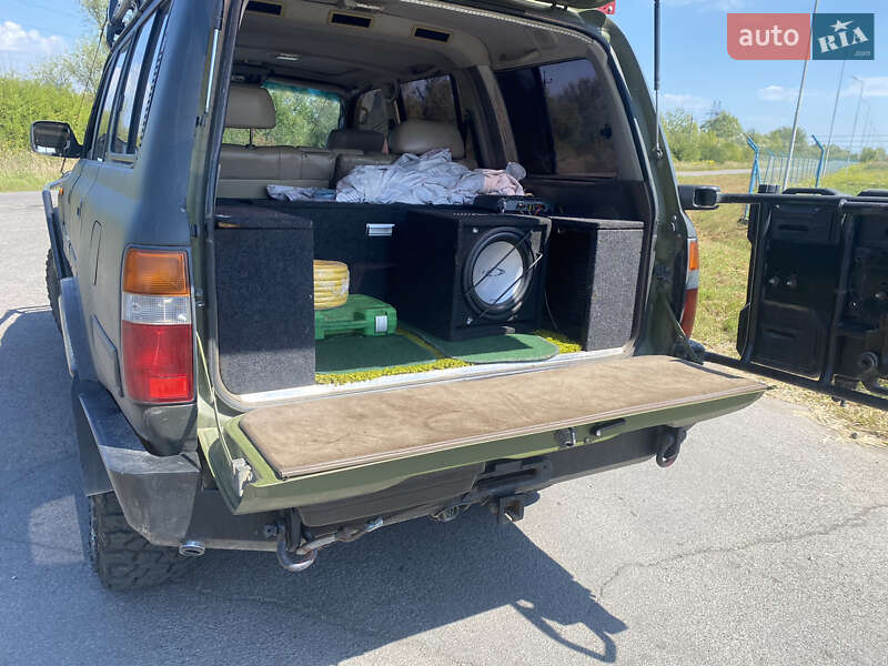 Внедорожник / Кроссовер Toyota Land Cruiser 1996 в Сваляве фото 17 Внедорожник / Кроссовер Toyota Land Cruiser 1996 в Сваляве