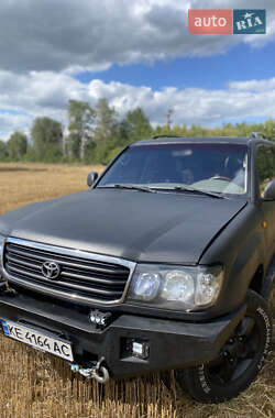 Внедорожник / Кроссовер Toyota Land Cruiser 2002 в Березовке