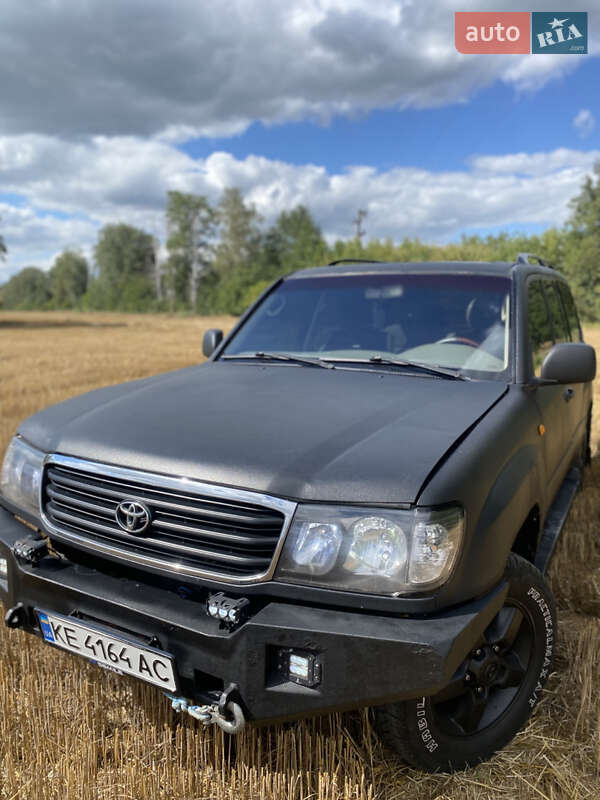 Toyota Land Cruiser 2002 Toyota Land Cruiser 2002